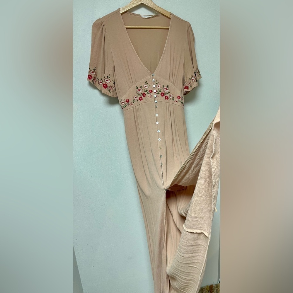 Blu Pepper Blush Peach Maxi Dress with Floral Embroidery - Picture 3 of 5